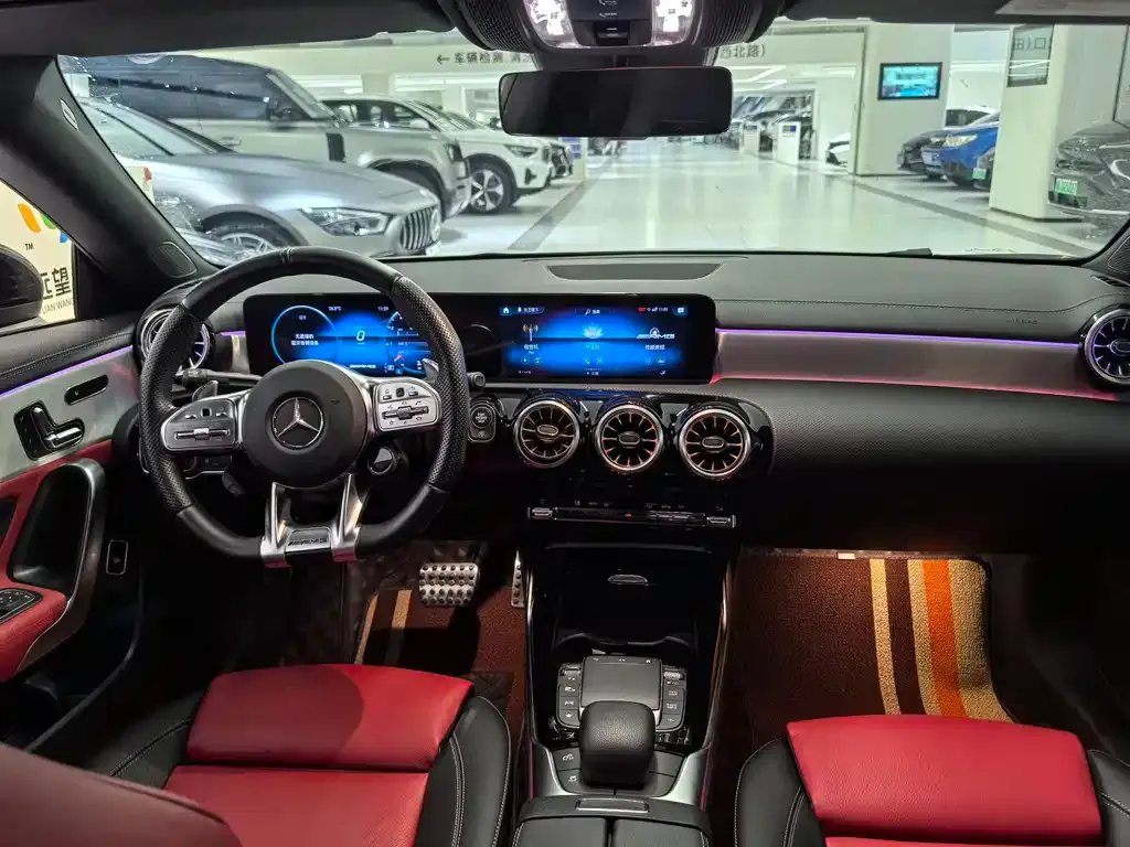 Mercedes-Benz CLA AMG — фото 10