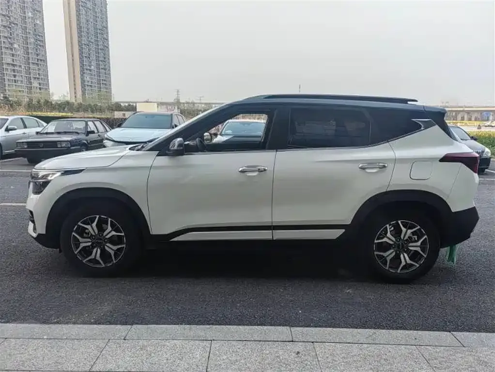 Kia KX3 — фото 5