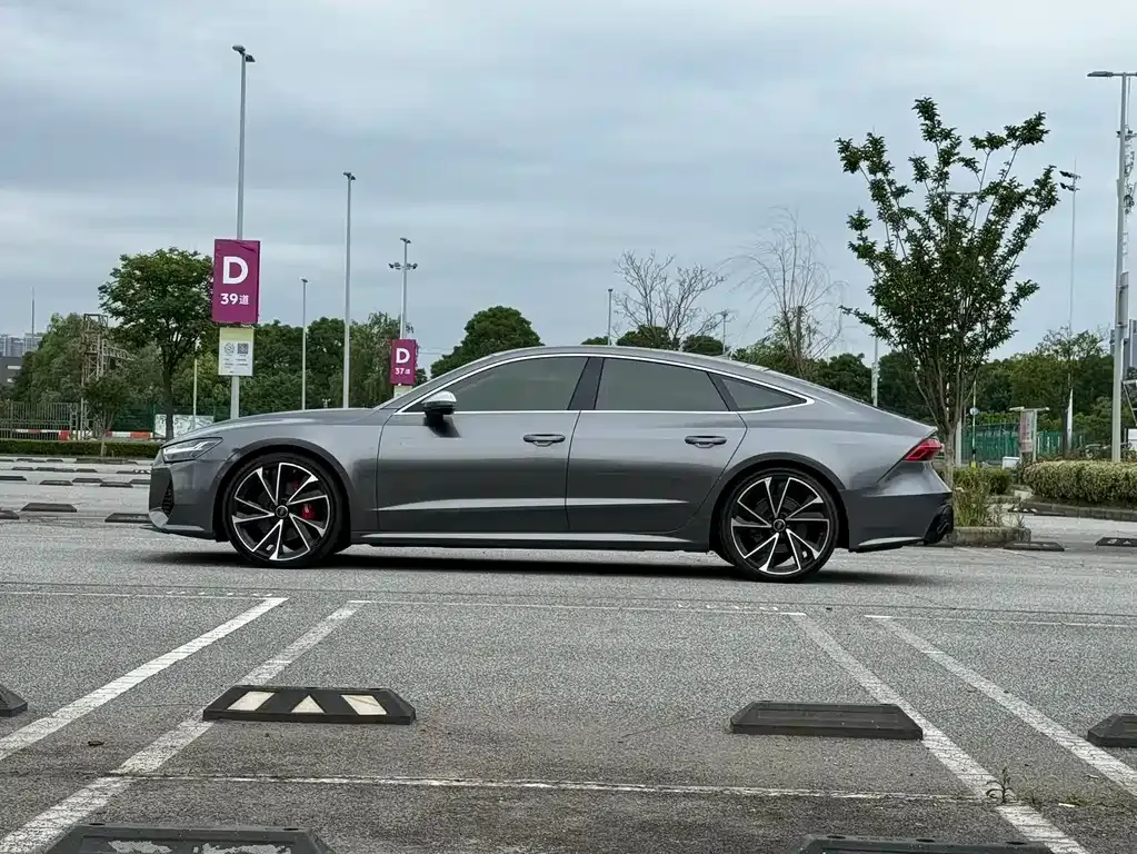 Audi A7 — фото 4