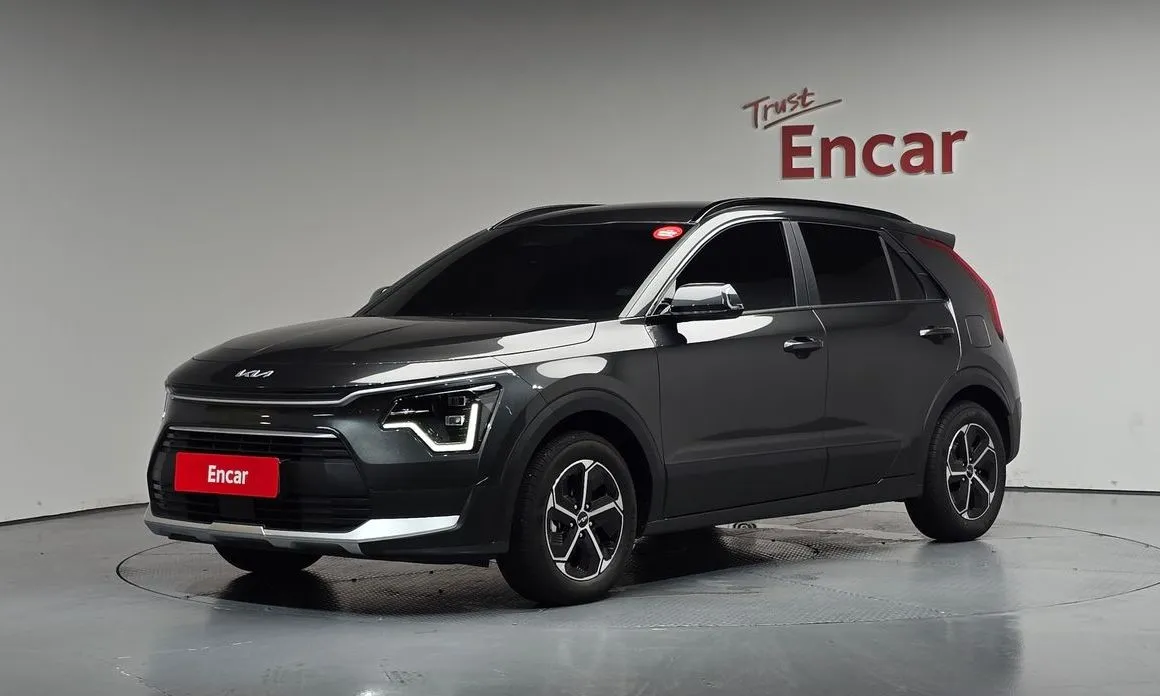 Kia Niro — фото 1