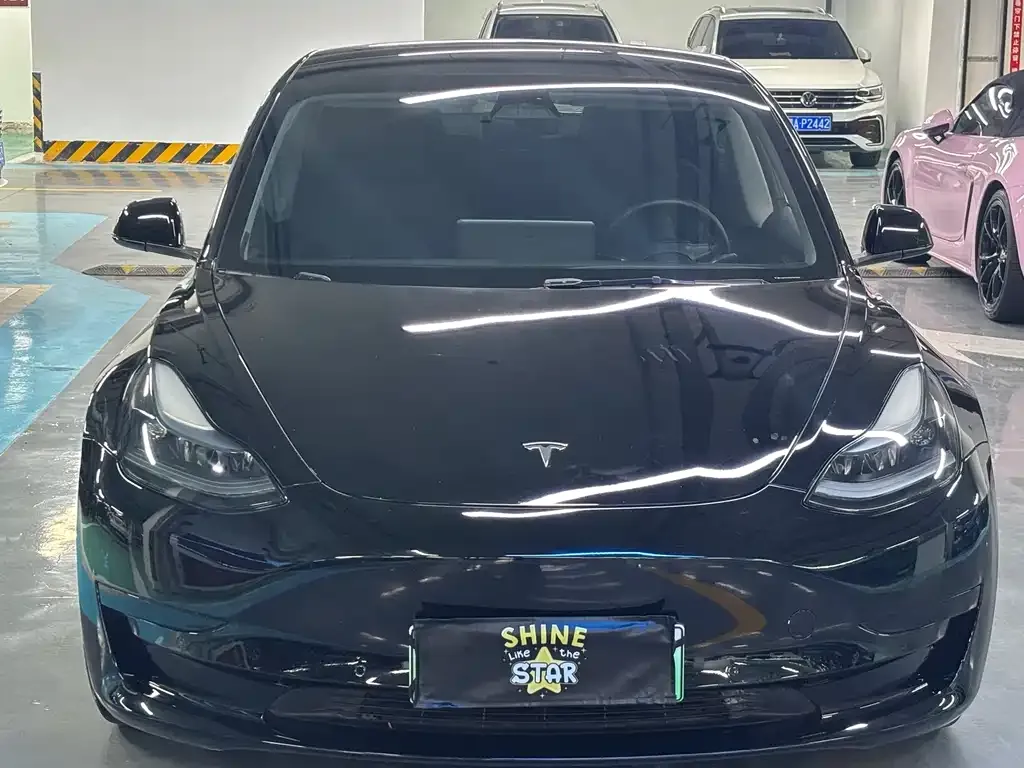 Tesla Model 3 — фото 5