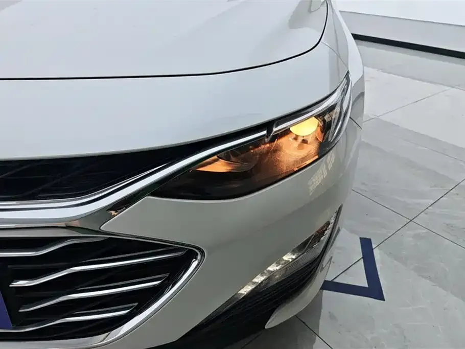 Chevrolet Malibu XL — фото 4