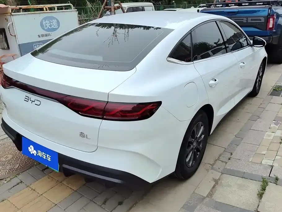 BYD Qin L — фото 3