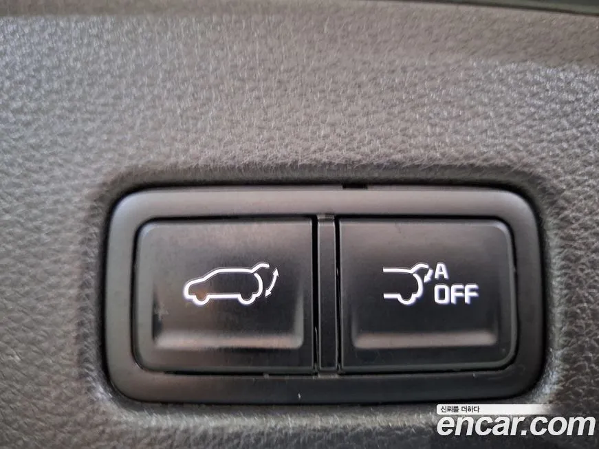 Kia Carnival — фото 10