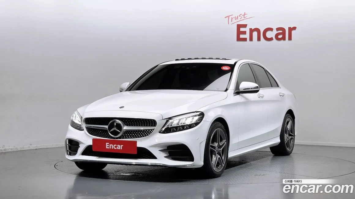 Mercedes-Benz C-Class — фото 1