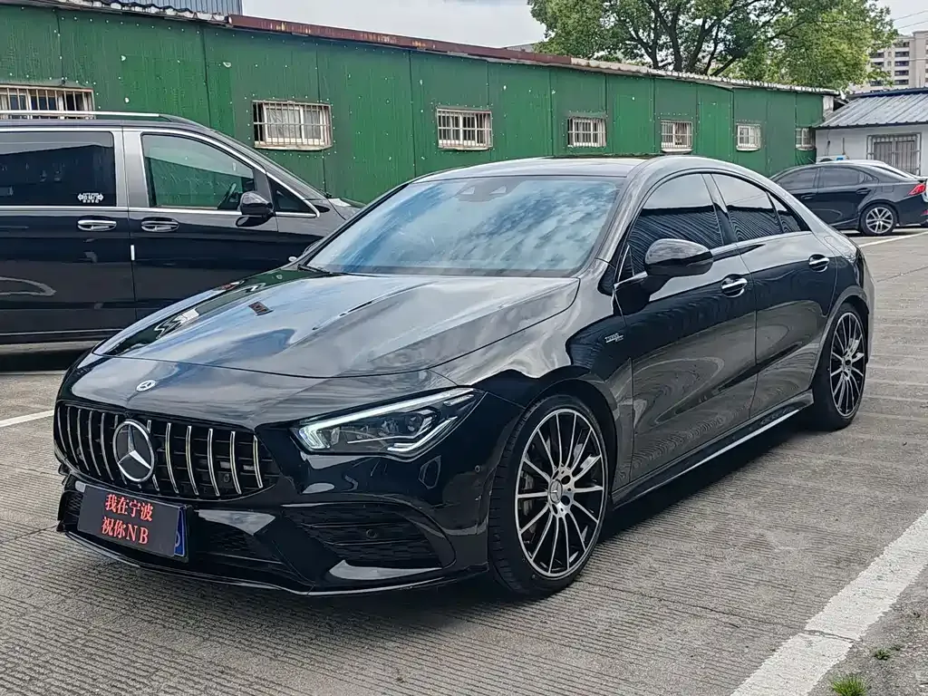 Mercedes-Benz CLA AMG — фото 1