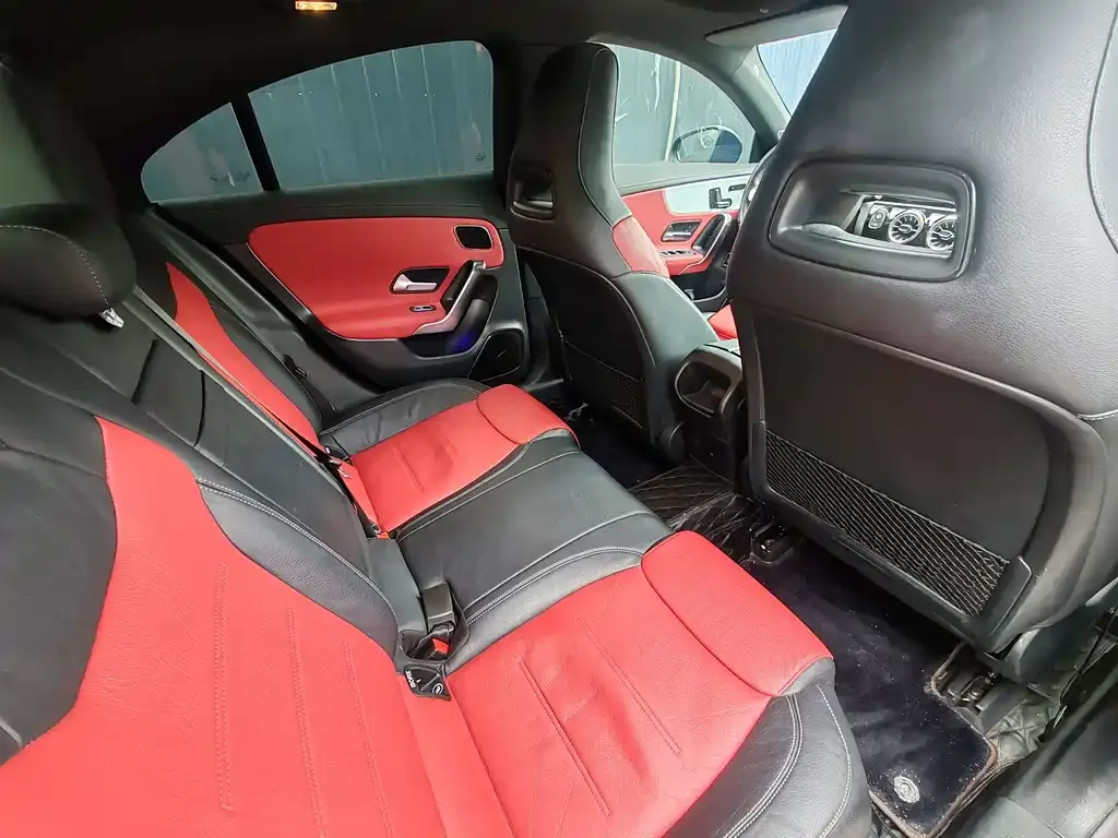 Mercedes-Benz CLA AMG — фото 3