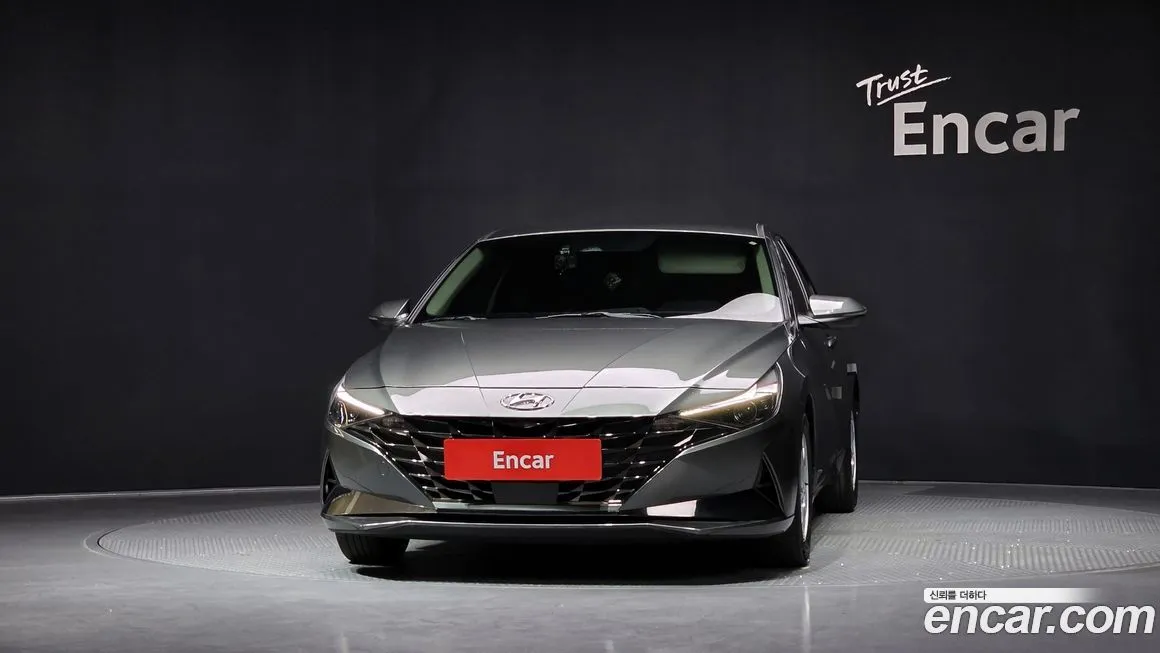 Hyundai AVANTE — фото 3