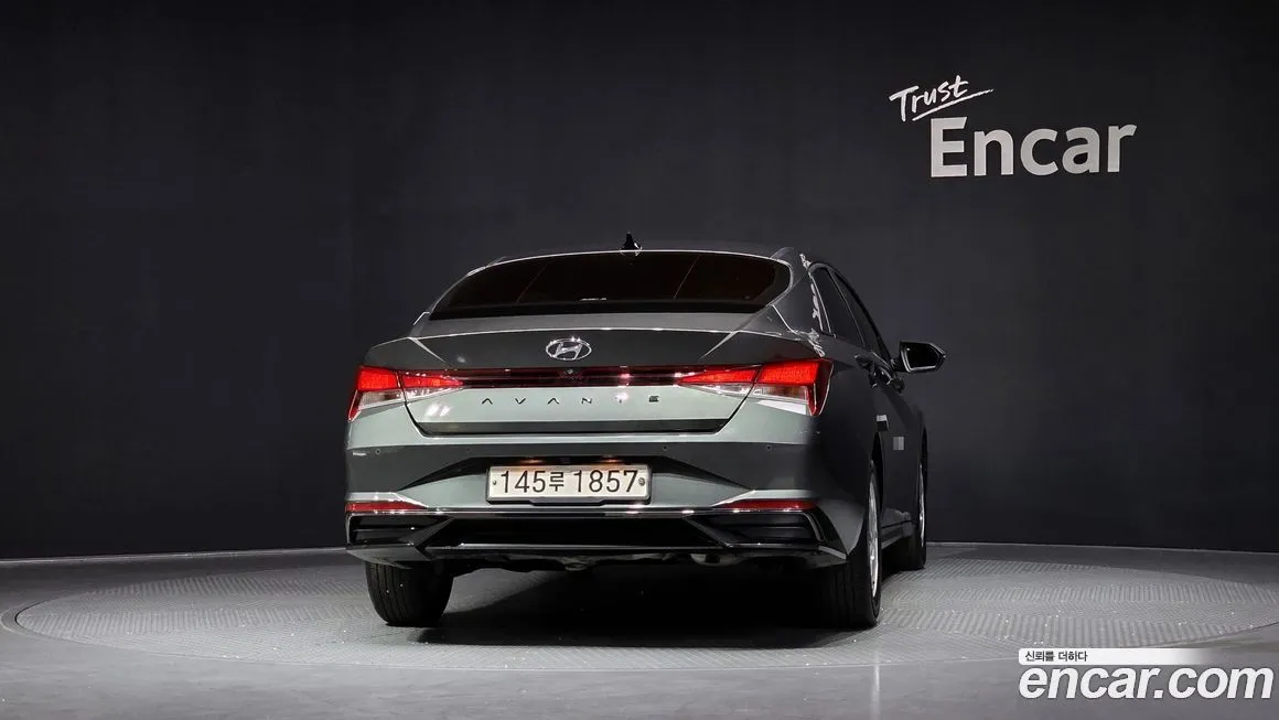 Hyundai AVANTE — фото 2
