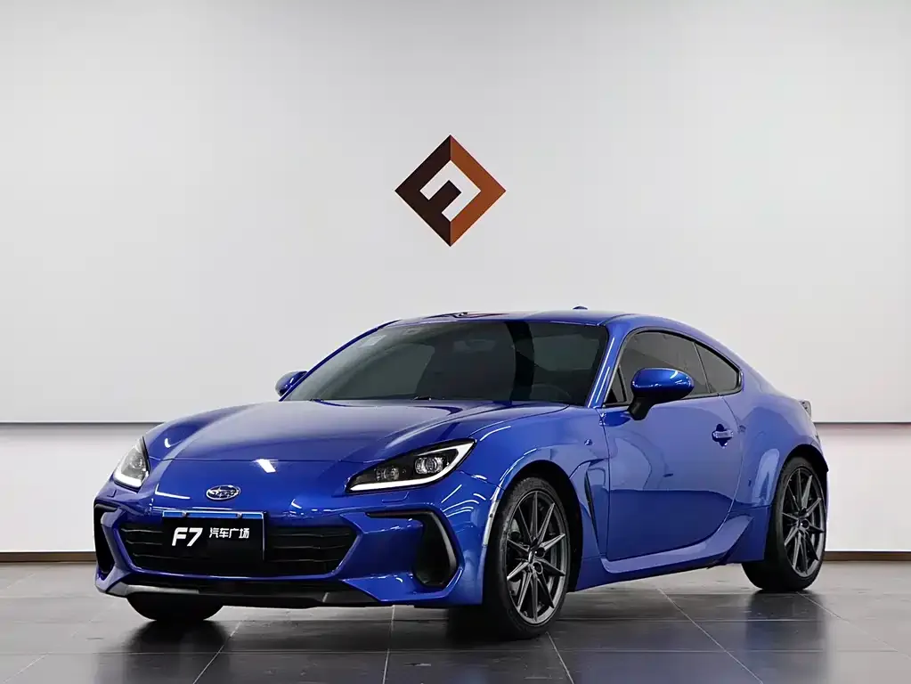 Subaru BRZ — фото 1