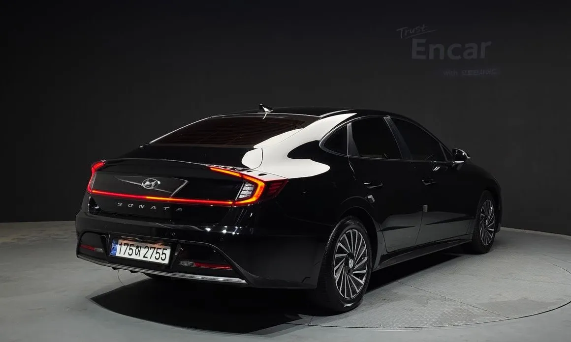 Hyundai Sonata — фото 2