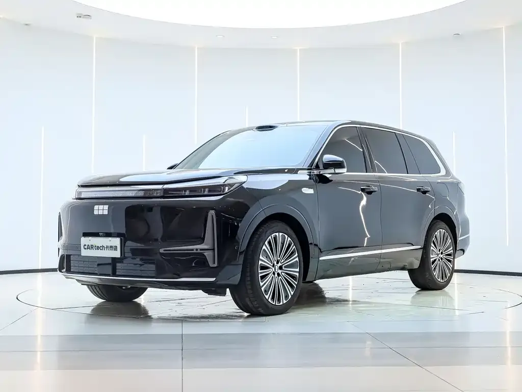 Geely Galaxy M9 — фото 10