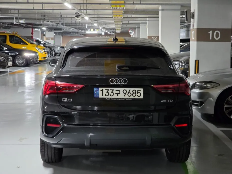 Audi Q3 — фото 3