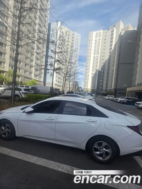Hyundai AVANTE — фото 4