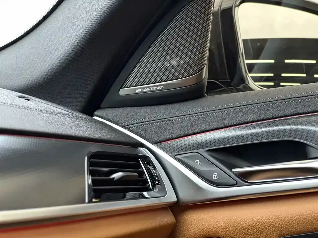 BMW 5 Series (Import) — фото 9