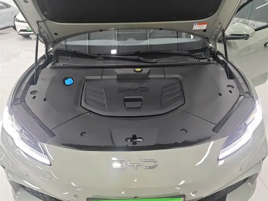 BYD Seal 06GT — фото 7