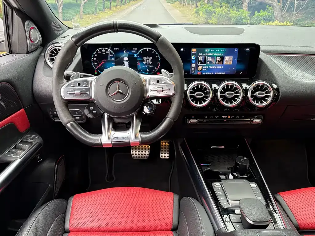 Mercedes-Benz GLA AMG — фото 6