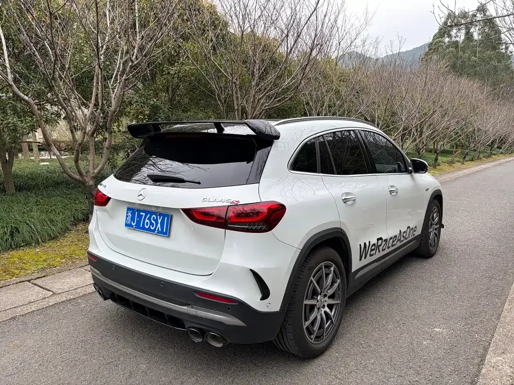 Mercedes-Benz GLA AMG — фото 10