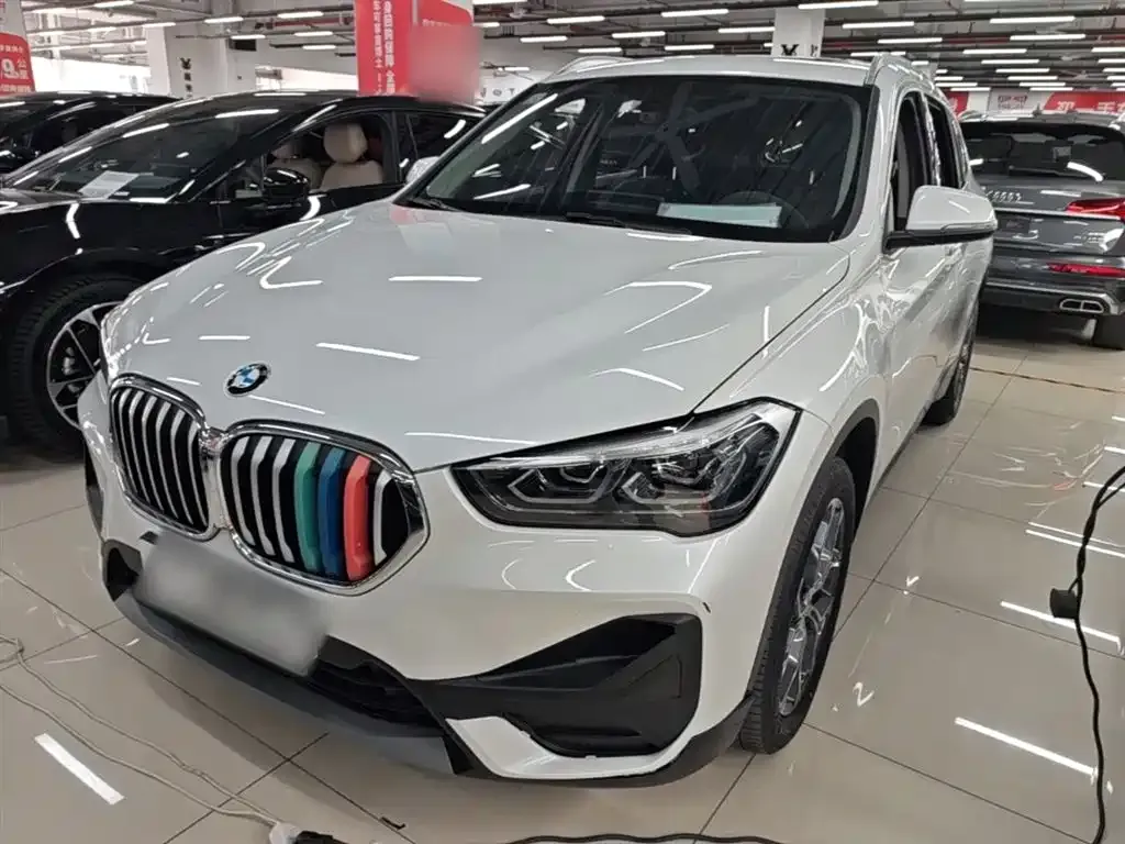 BMW X1 — фото 1