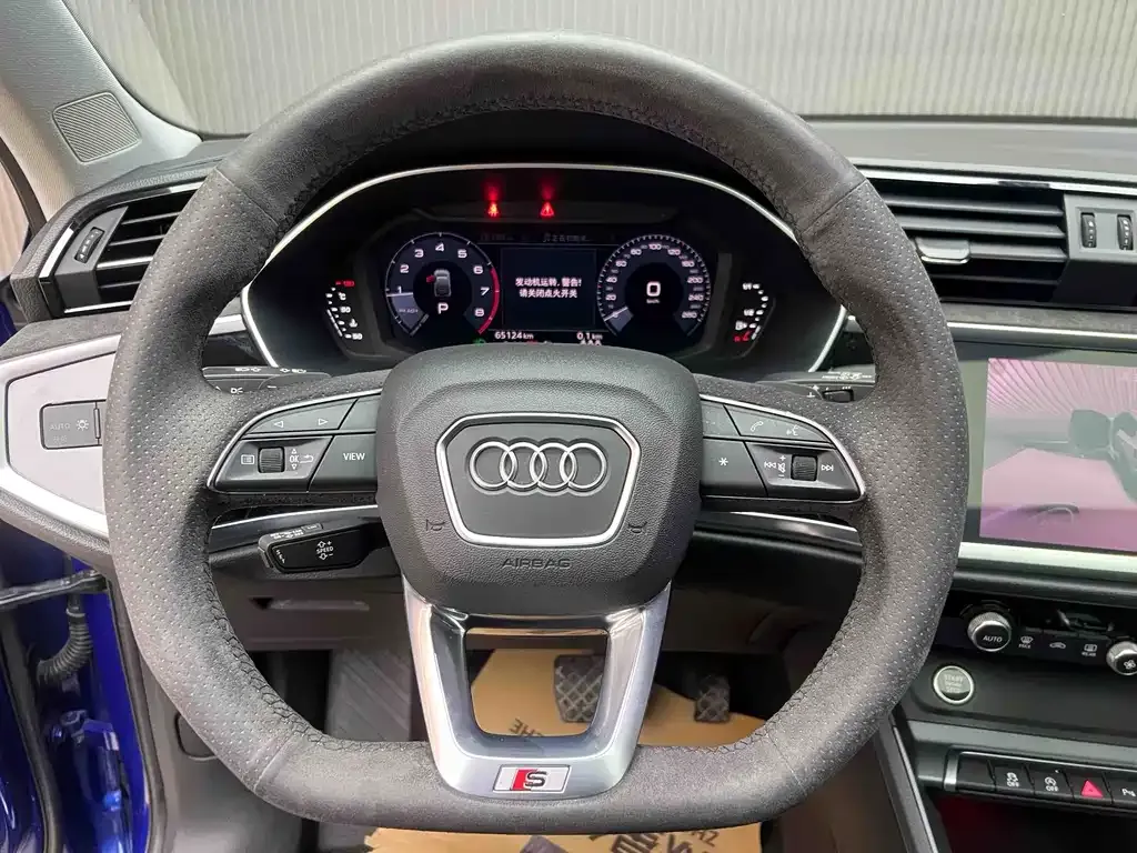 Audi Q3 Sportback — фото 6