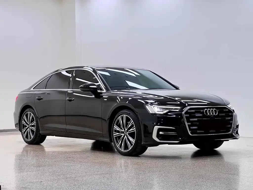 Audi A6L — фото 7