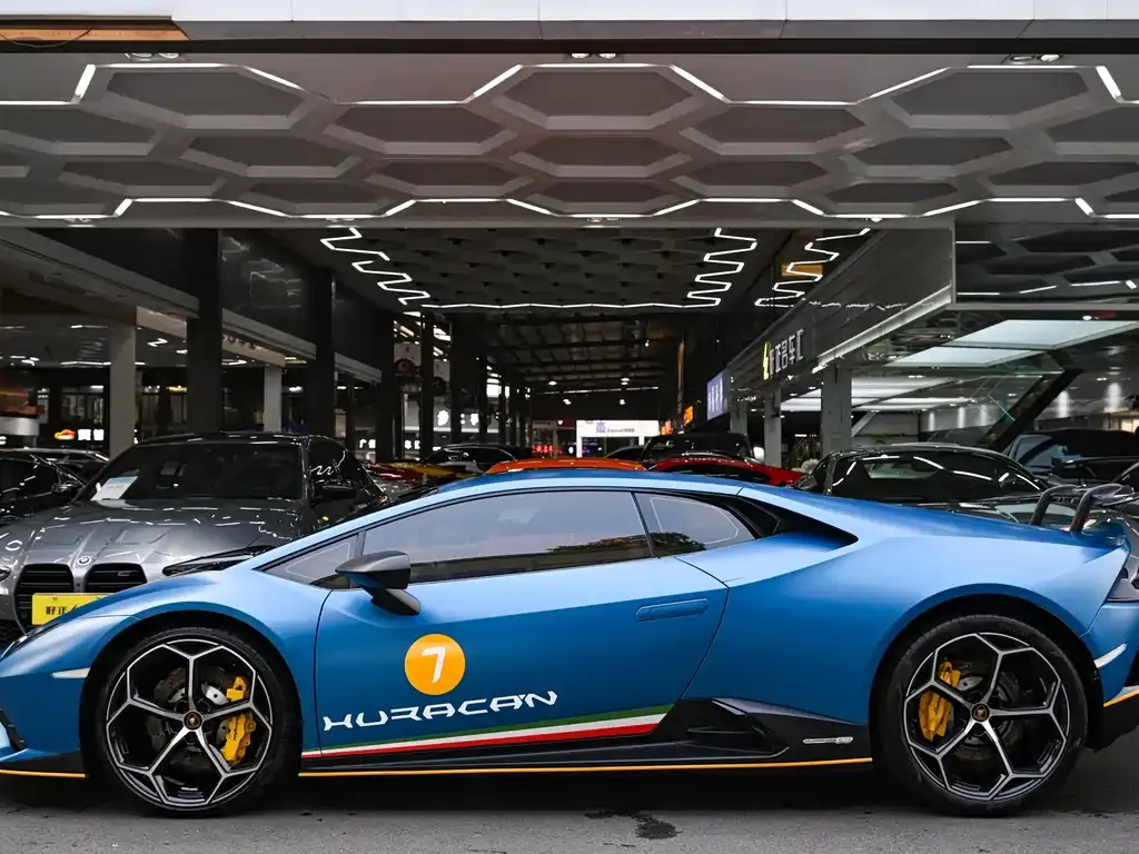 Lamborghini Huracan — фото 9