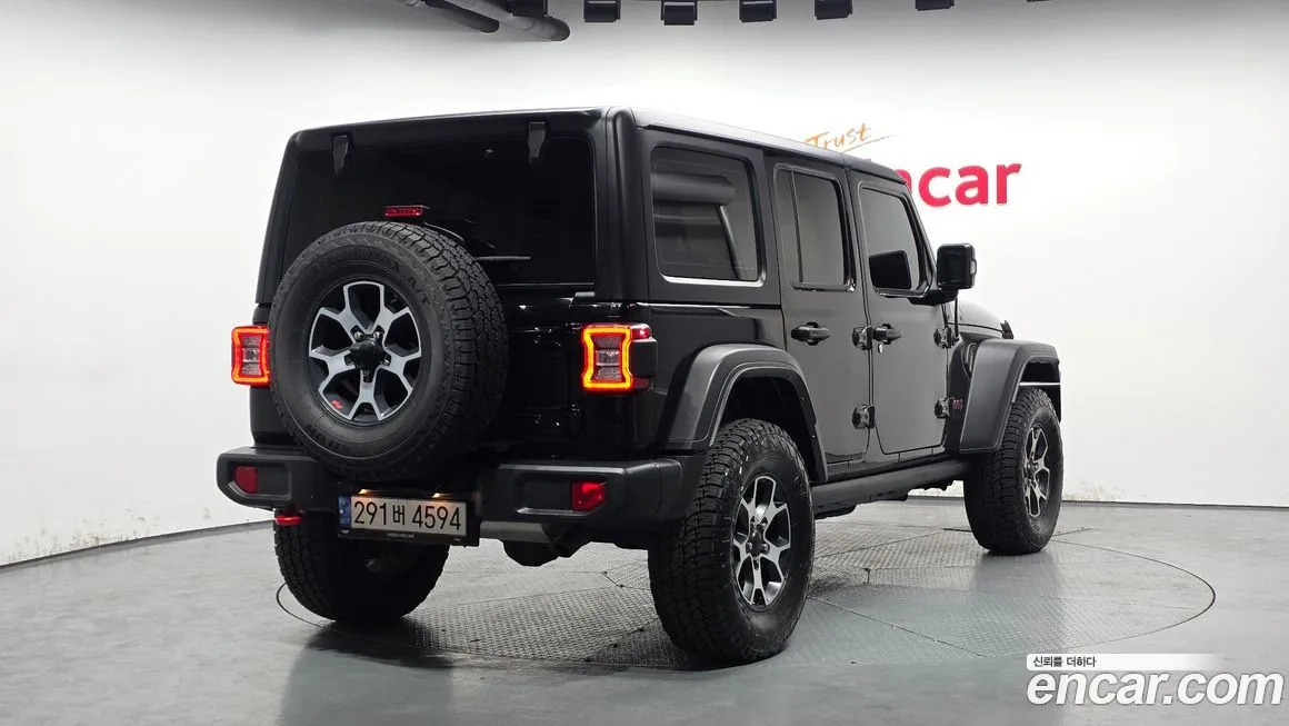 Jeep Wrangler — фото 3