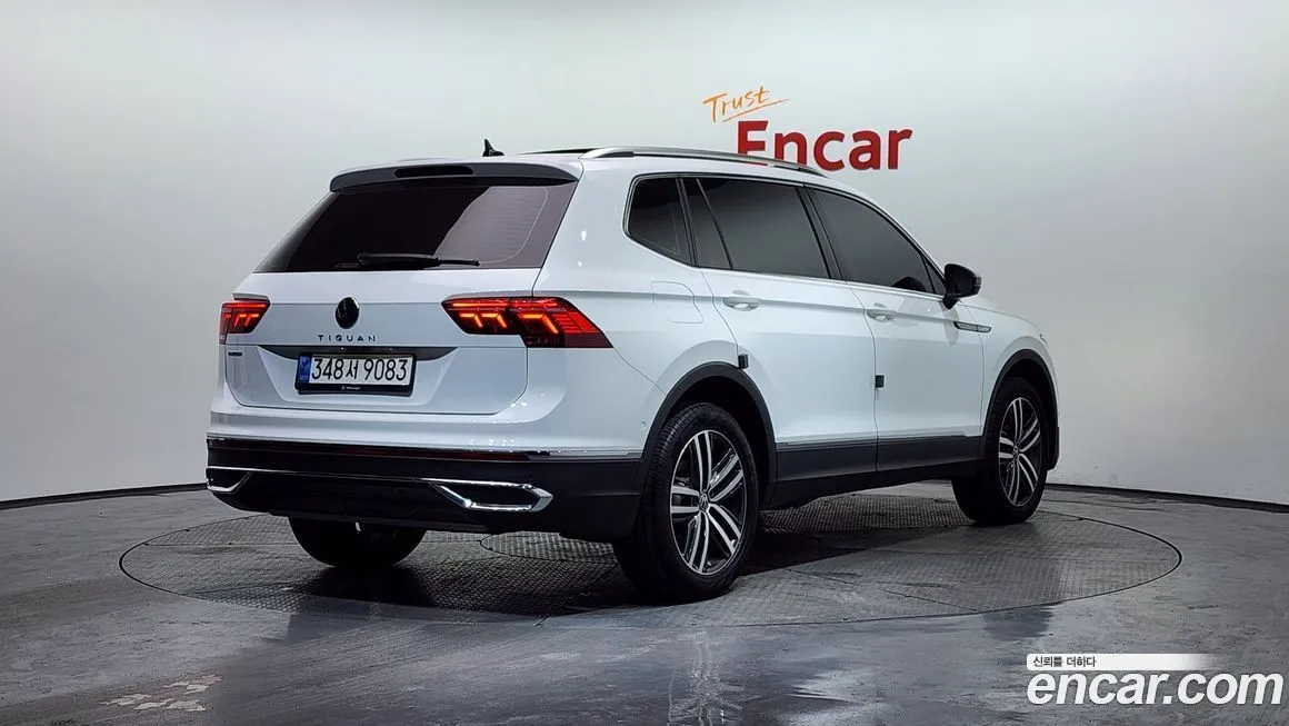 Volkswagen Tiguan — фото 5