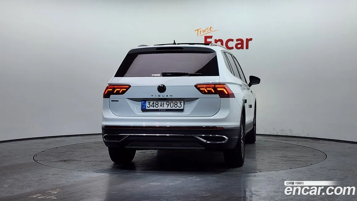 Volkswagen Tiguan — фото 2