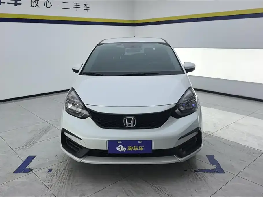 Honda Fit — фото 6