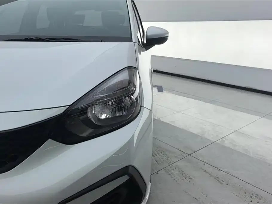 Honda Fit — фото 2
