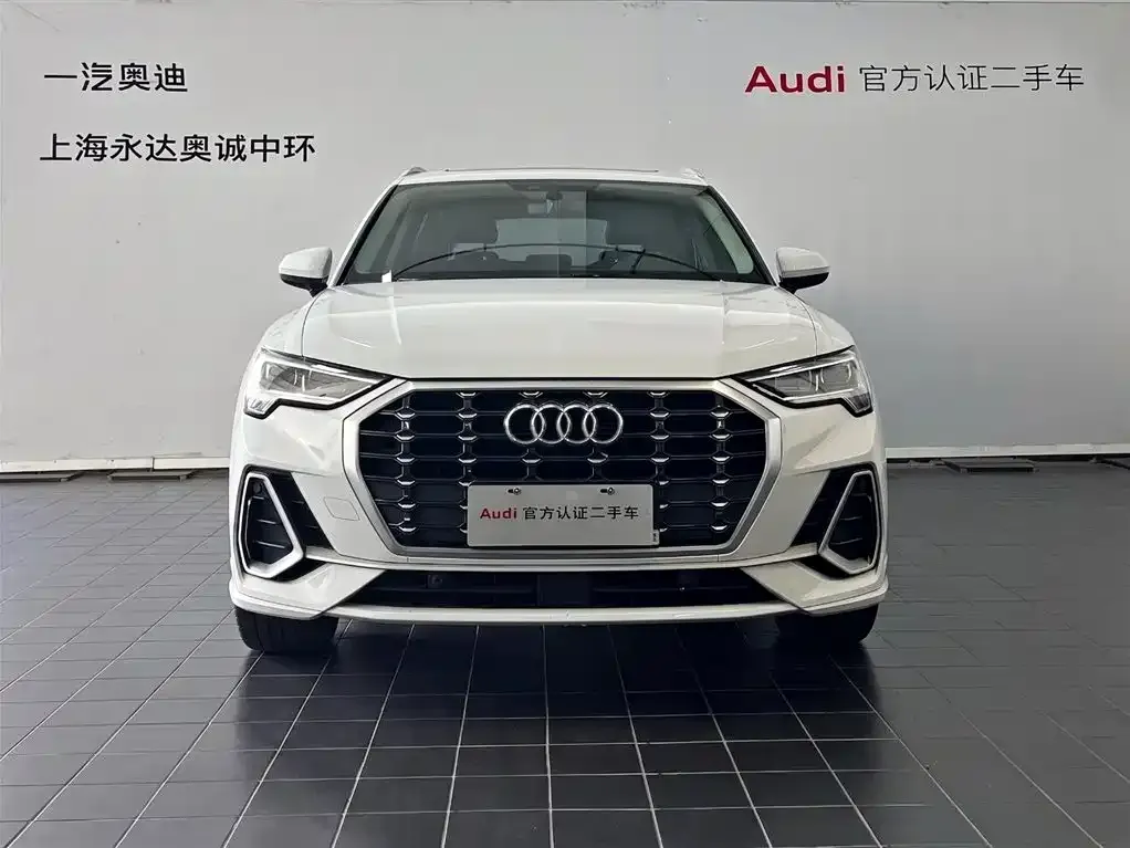 Audi Q3 — фото 10