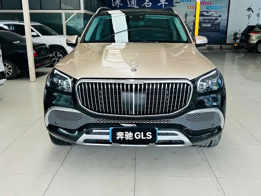Mercedes-Benz GLS — фото 7