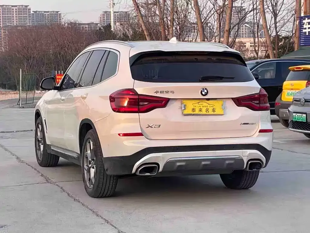 BMW X3 — фото 2