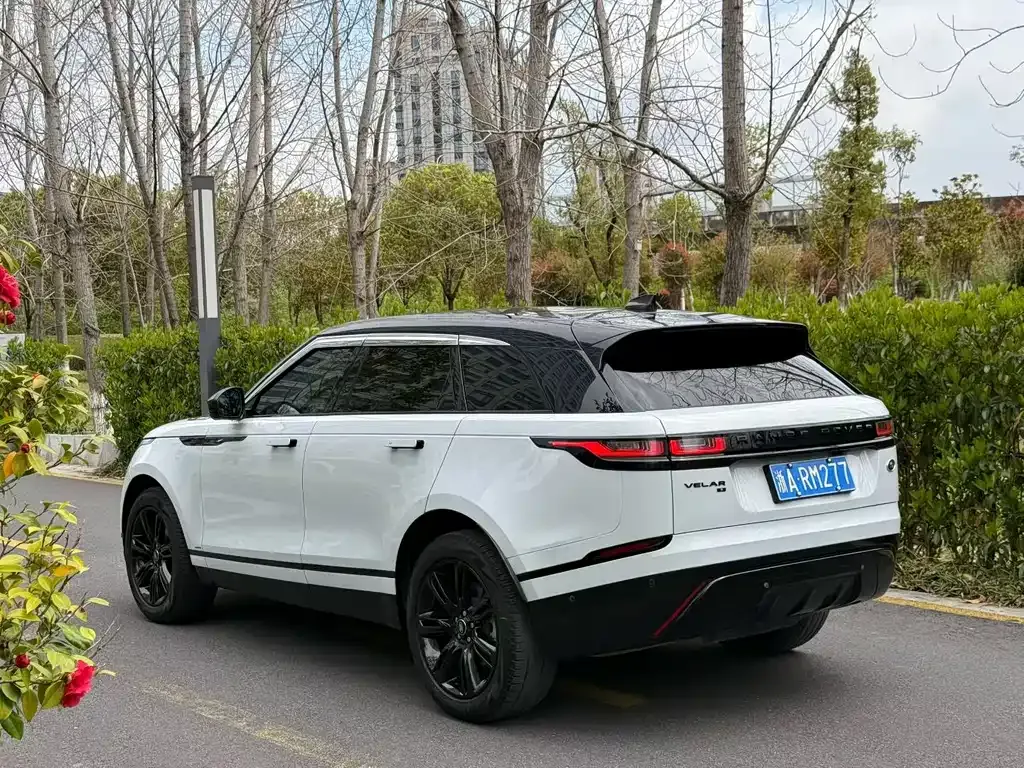 Land Rover Velar — фото 9