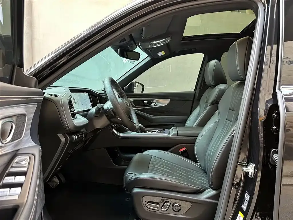GAC Motor Trumpchi GS8 — фото 2