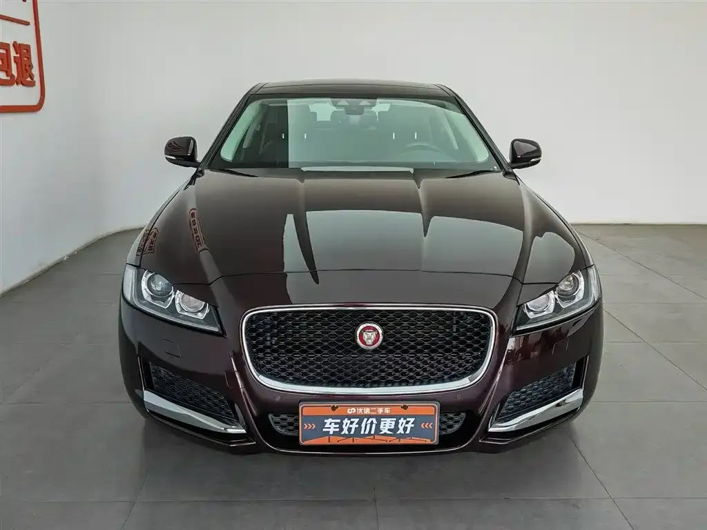 Jaguar XFL — фото 4
