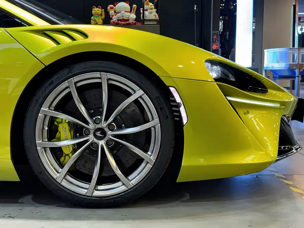 McLaren Artura — фото 3
