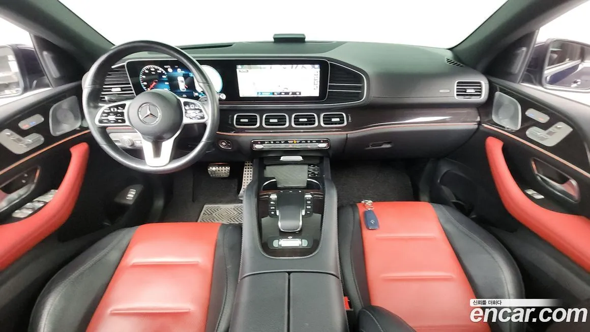 Mercedes-Benz GLE-Class — фото 6