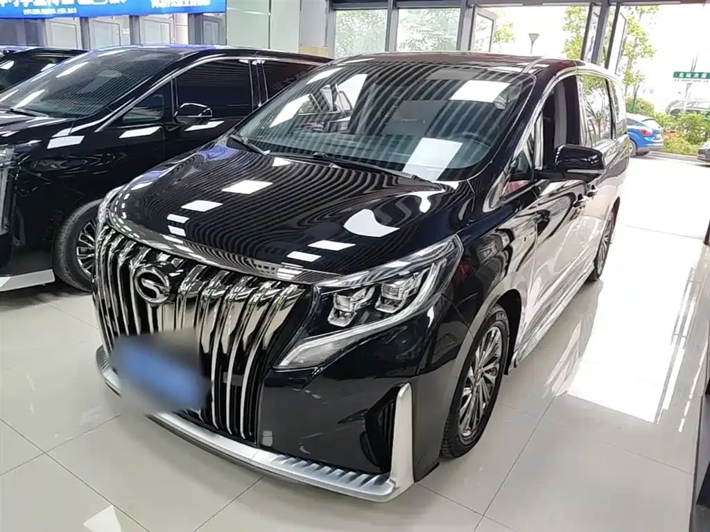 GAC Motor Trumpchi M8 — фото 10