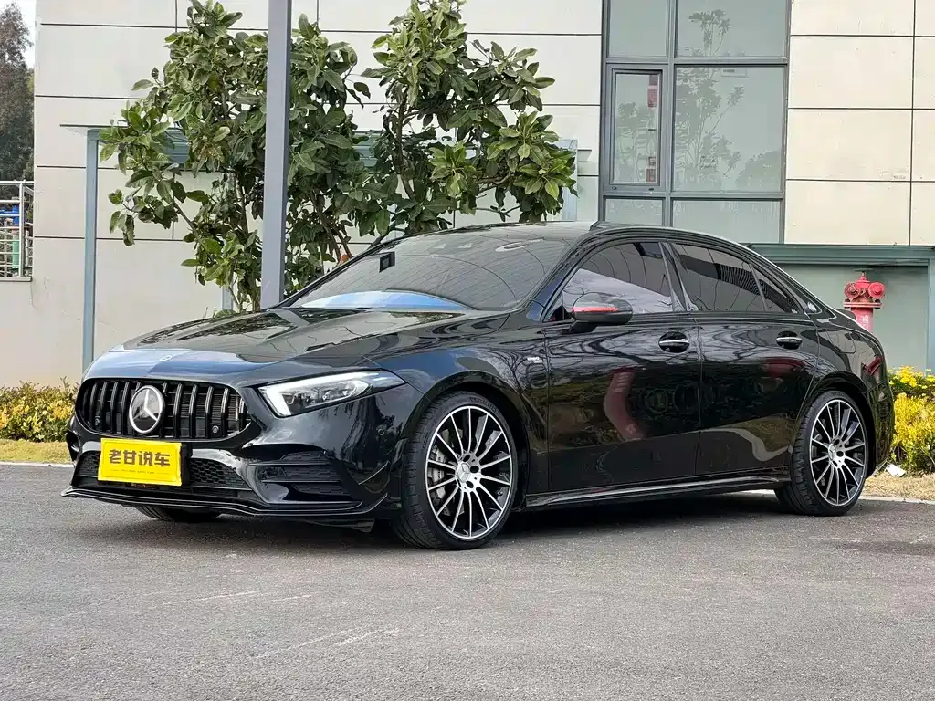 Mercedes-Benz A-Class AMG — фото 1