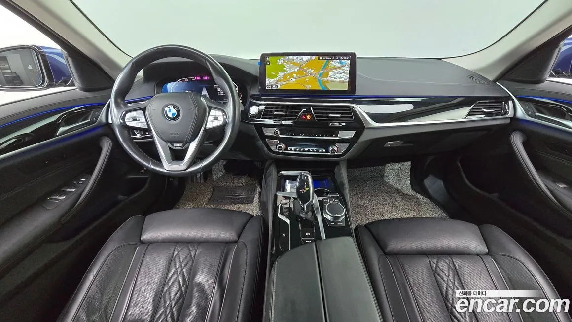 BMW 5-Series — фото 10