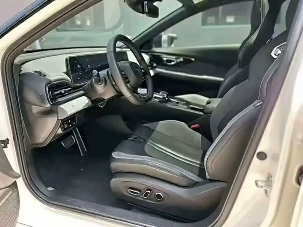 GAC Motor Shadow Leopard — фото 7