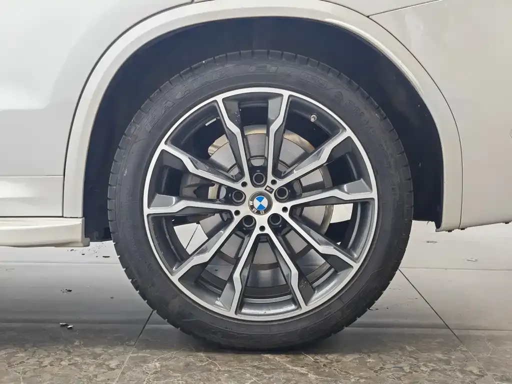 BMW X3 — фото 5