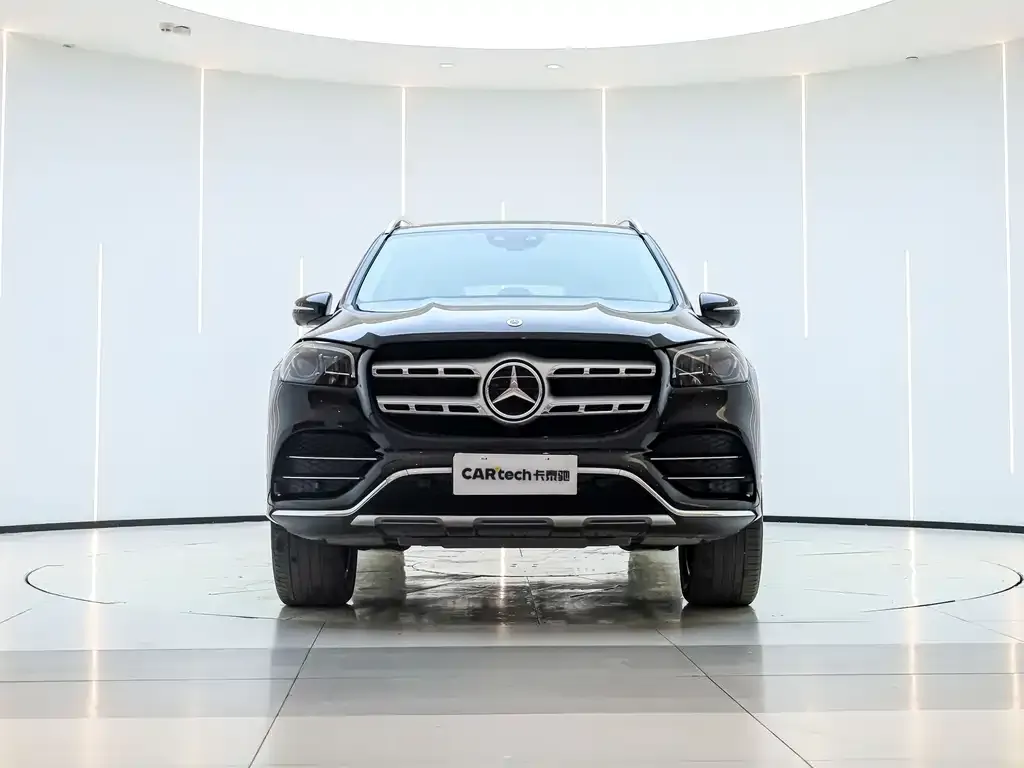 Mercedes-Benz GLS — фото 9