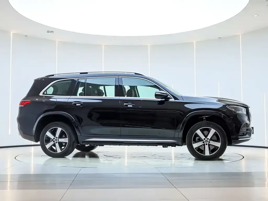Mercedes-Benz GLS — фото 5
