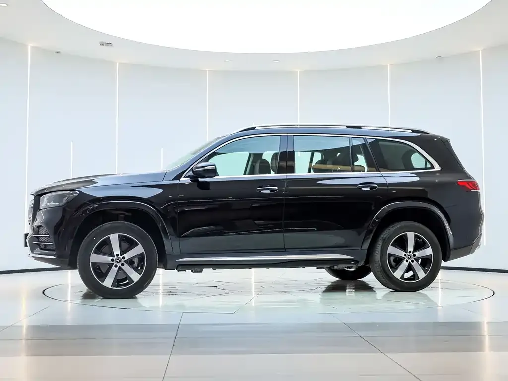Mercedes-Benz GLS — фото 6