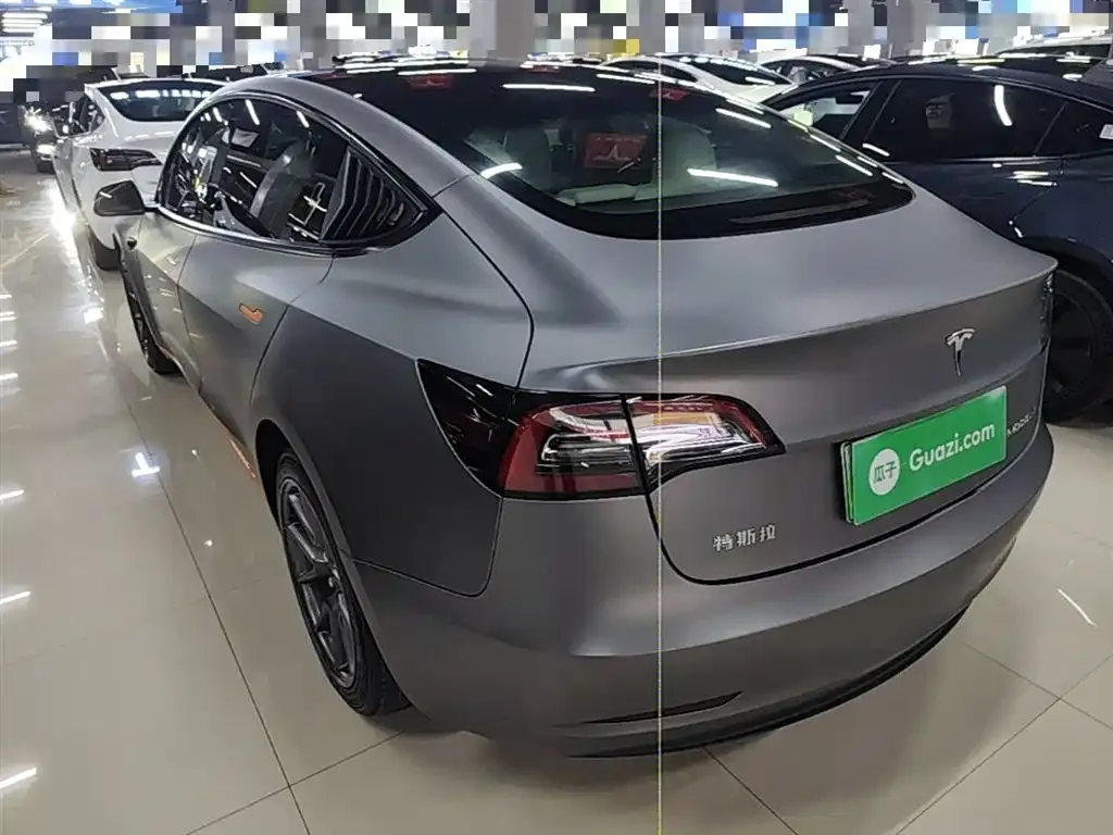 Tesla Model 3 — фото 4