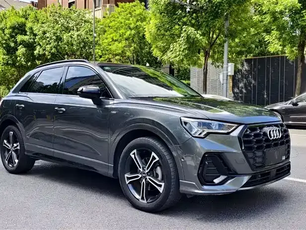 Audi Q3 — фото 10