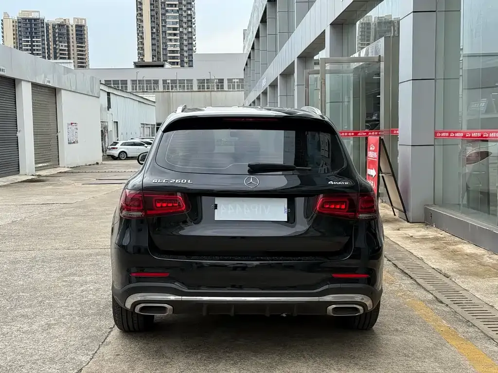 Mercedes-Benz GLC — фото 10